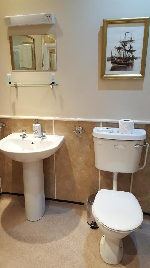 Moorgarth 3*